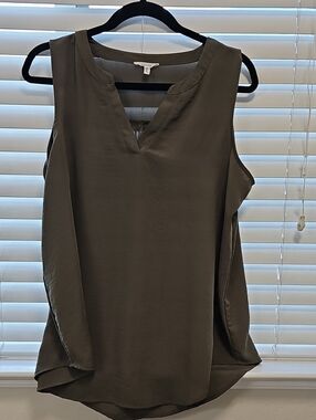 Maurices Olive V-Neck Sleeveless Shell Tank